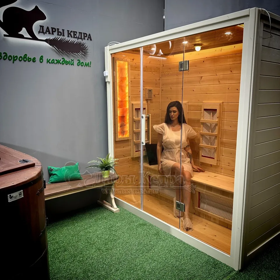 Трёхместная инфракрасная сауна кабина из кедра с керамическими излучателями