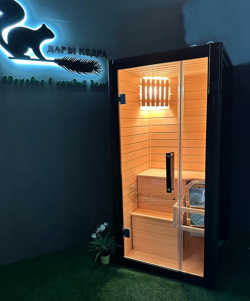 Одноместная прямая финская «Элит» сауна кабина из кедра и липы с электрокаменкой