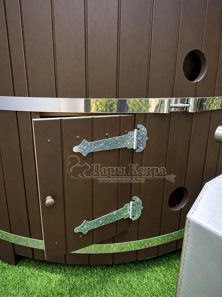 Фурако круглая из кедра с литой термопластиковой вставкой с внешней печью
