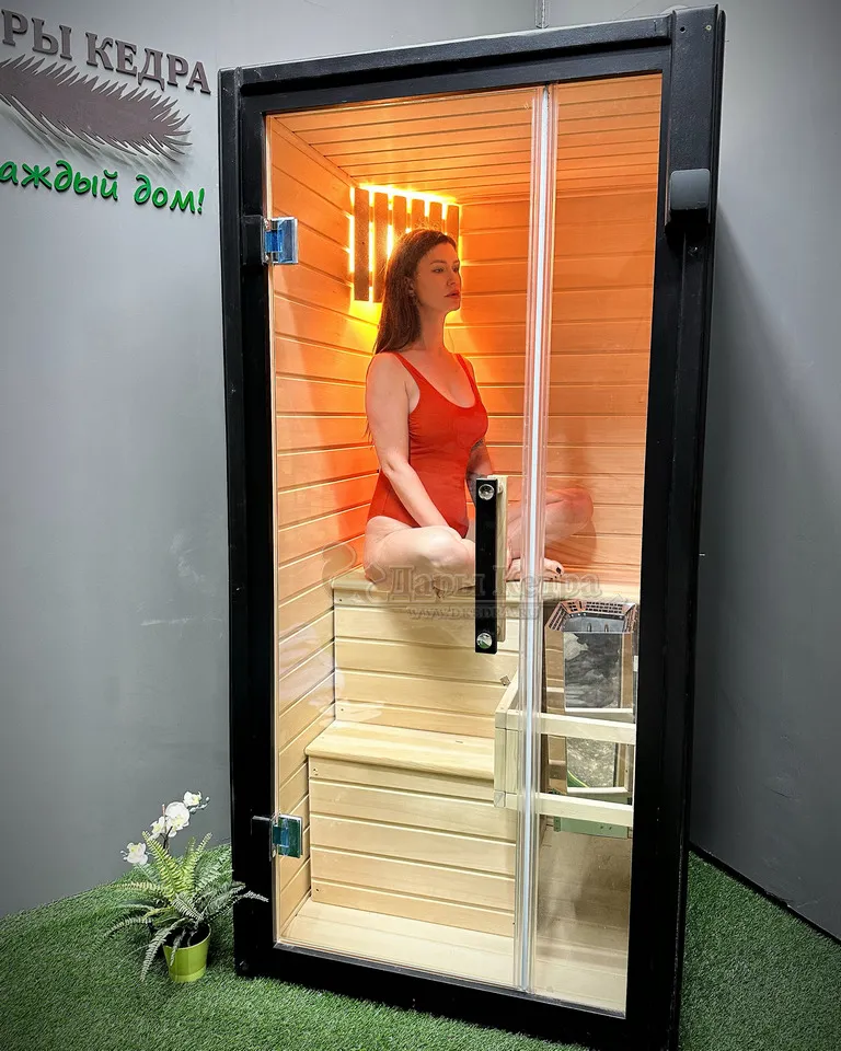 Одноместная прямая финская «Элит» сауна кабина из кедра и липы с электрокаменкой